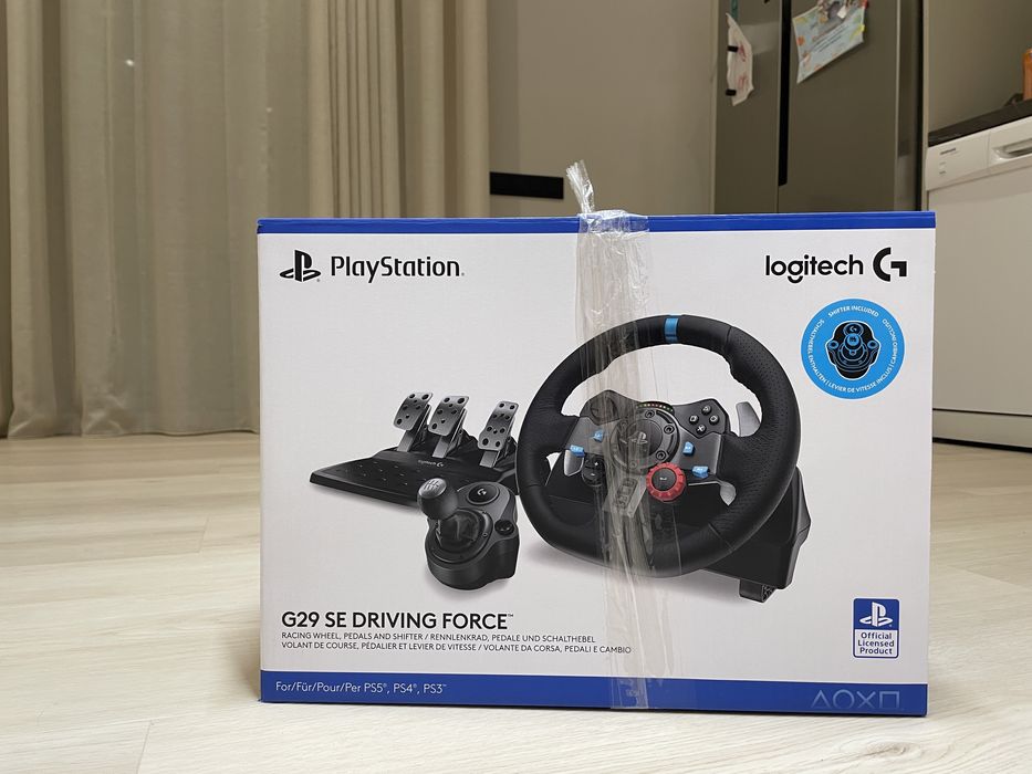 Продам игровой руль для PS5 Logitech g29 SE