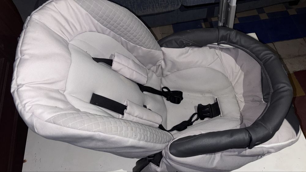 Carrinho da chico de bebe “trio”