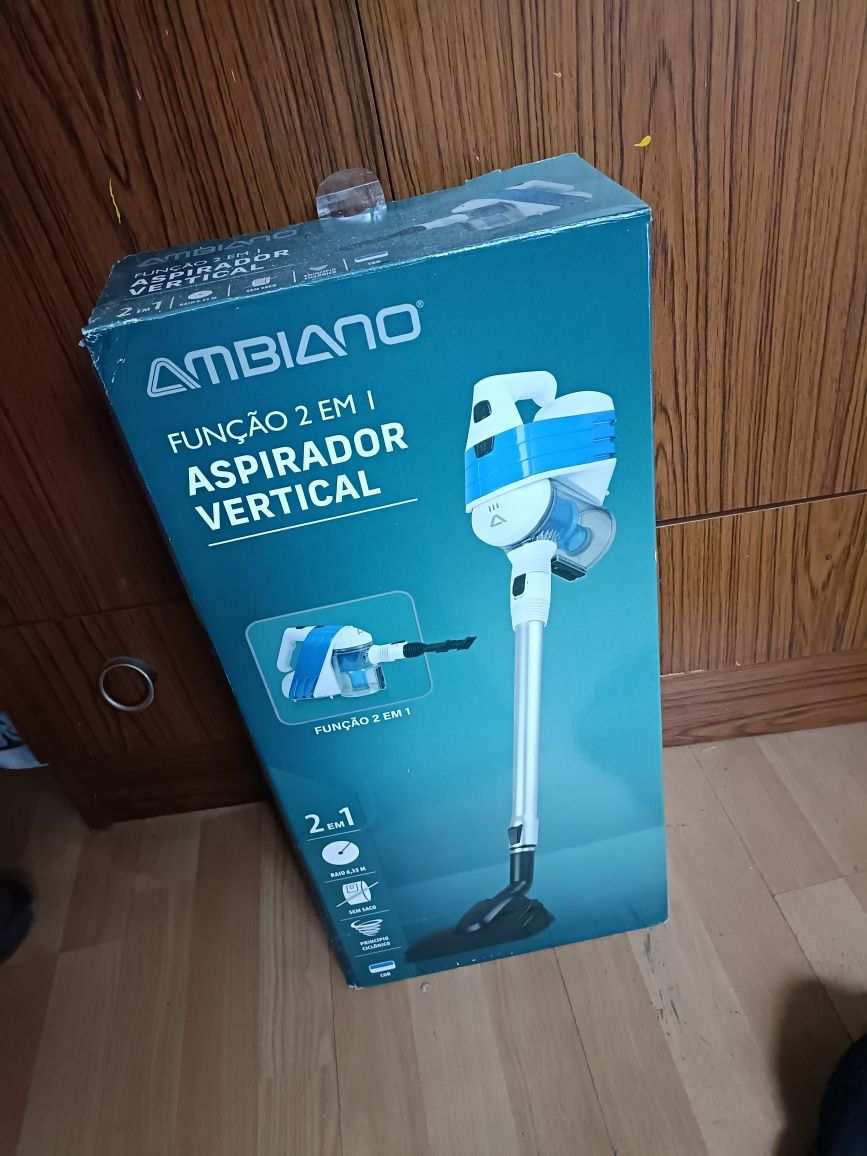 Aspirador vertical