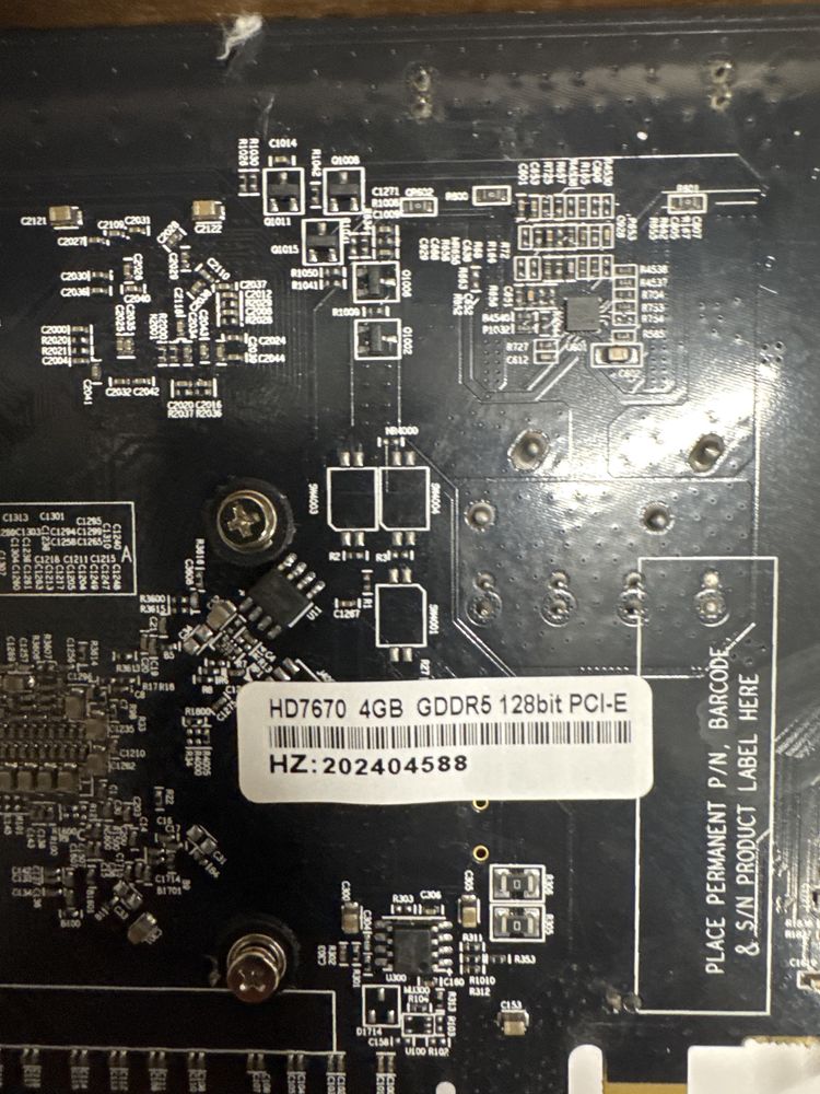 Karta Graficzna hd7670 4 GB GDDR5, 128-bitowa,