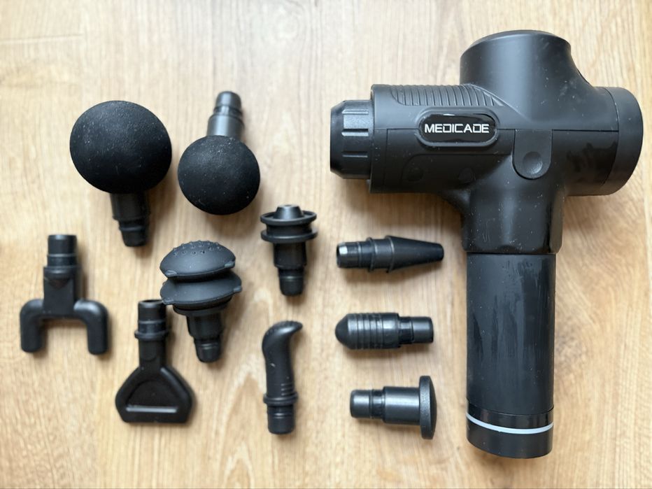 Medicade Impact PRO pistolet do masazu recznego wibrujacy + futerał