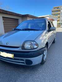 Renault Clio 1.9 1999 em bom estado