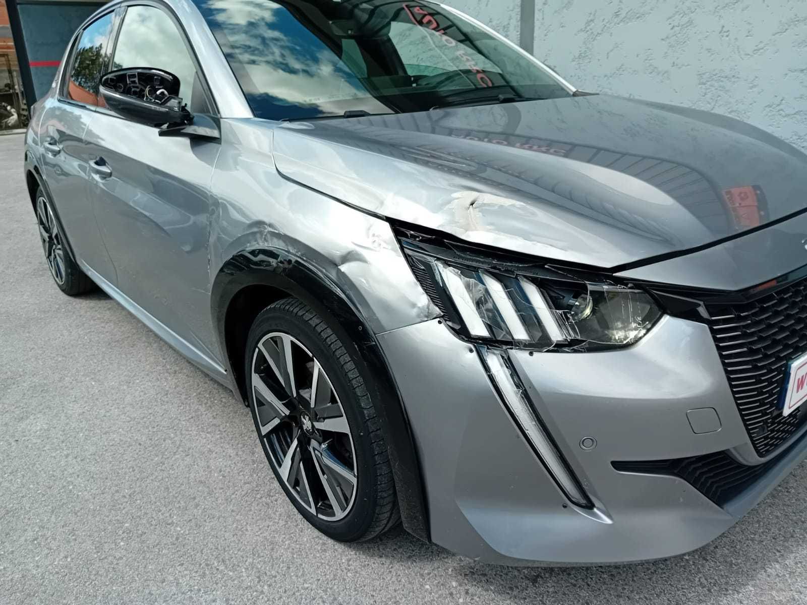 Peugeot 208 1.2 Puretch GT Line