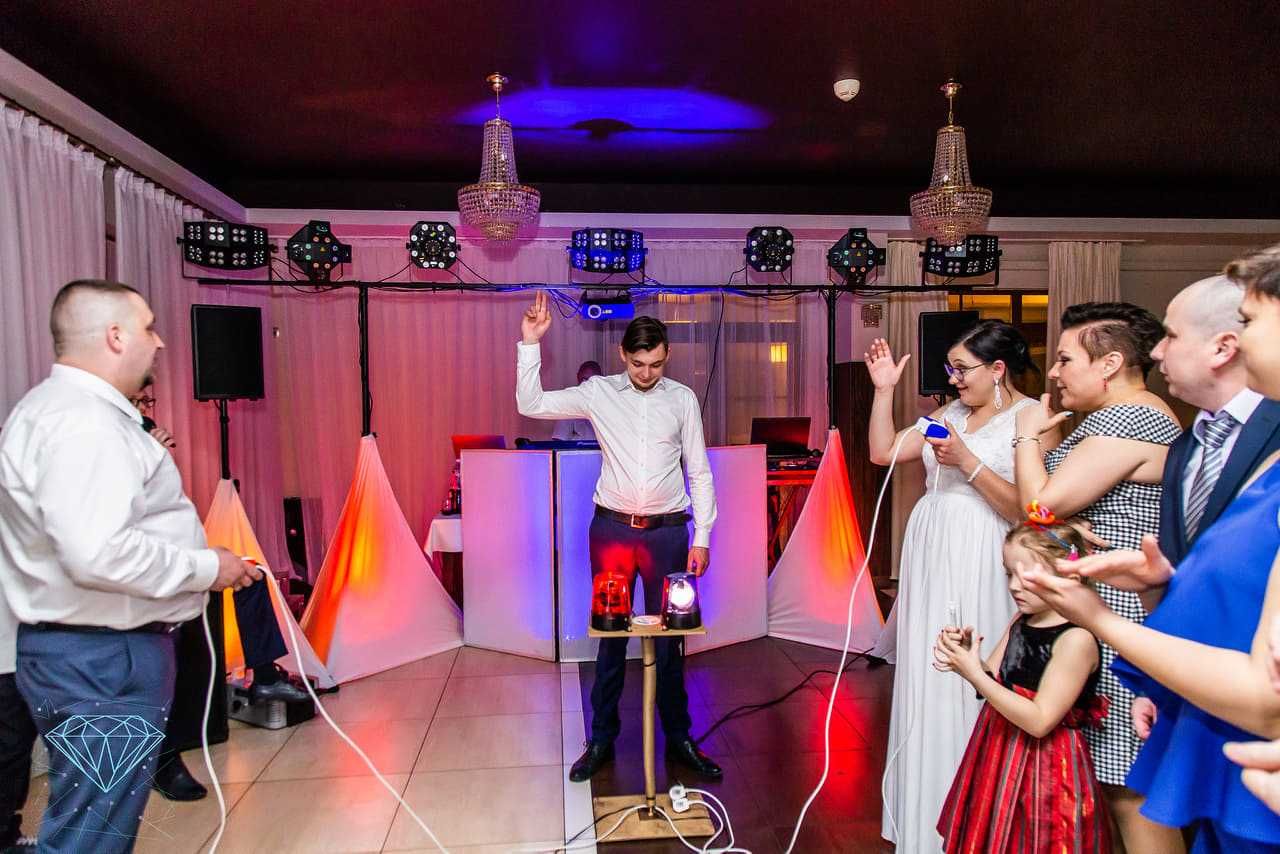 Dj  Wodzirej na Twoją imprezę Wesele  przyjęcie