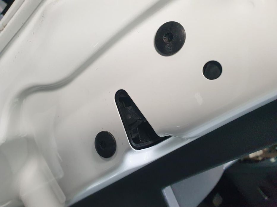 Fechadura / fecho porta frente esquerdo VOLKSWAGEN Golf VII (5G1, BQ1,