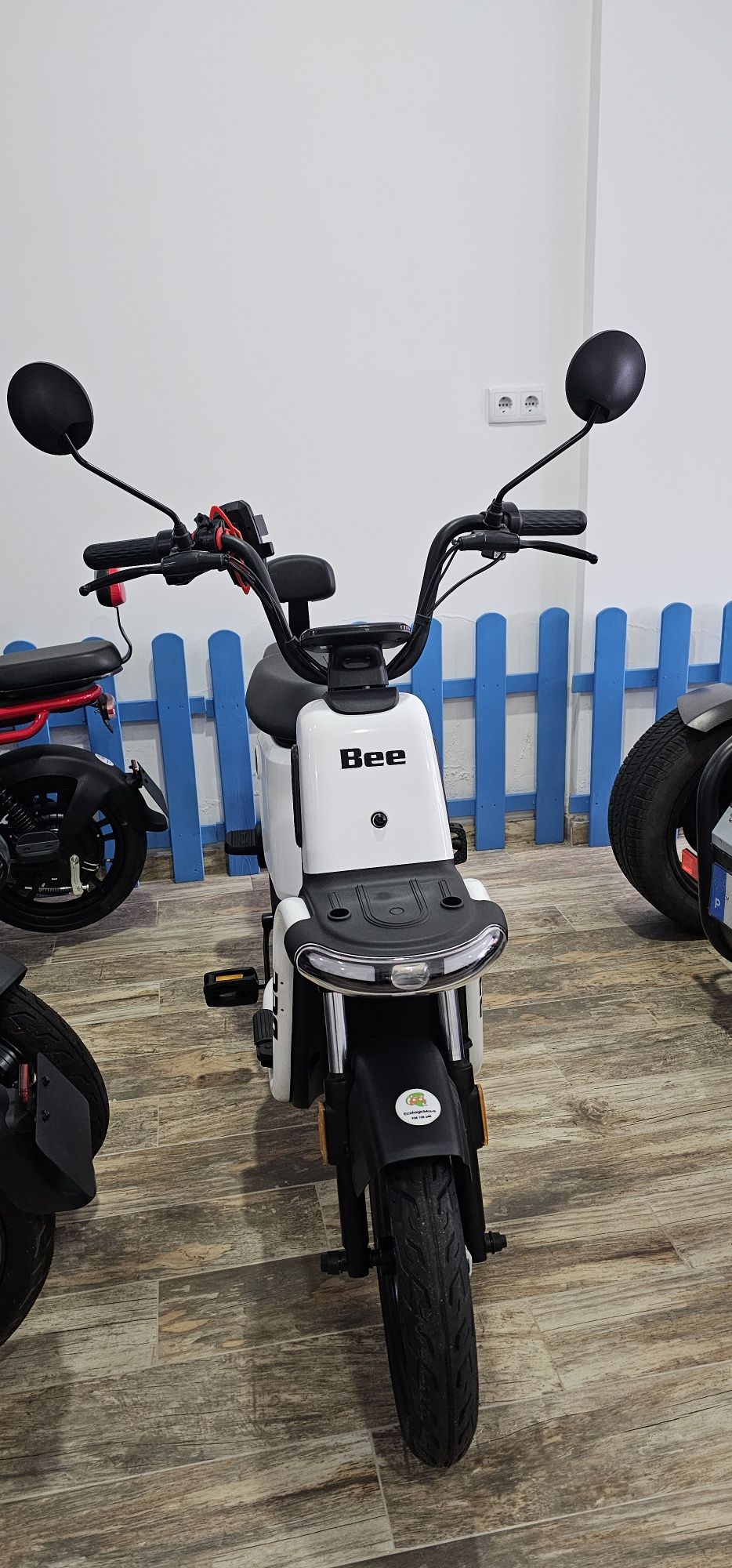 Scooter / Moped / ebike / bicicleta elétrica  Bee S1