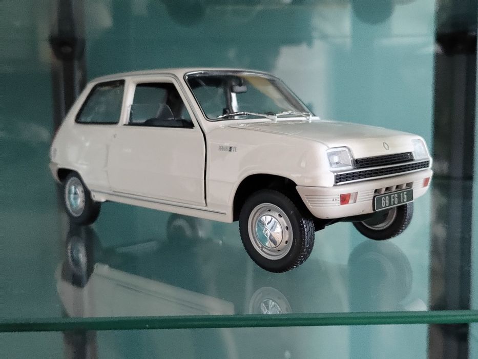 Renault R5 TL 1972 - 1:18 - Norev