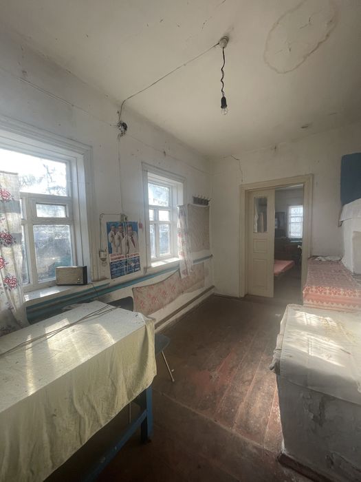 Будинок під ремонт, з газом, водою