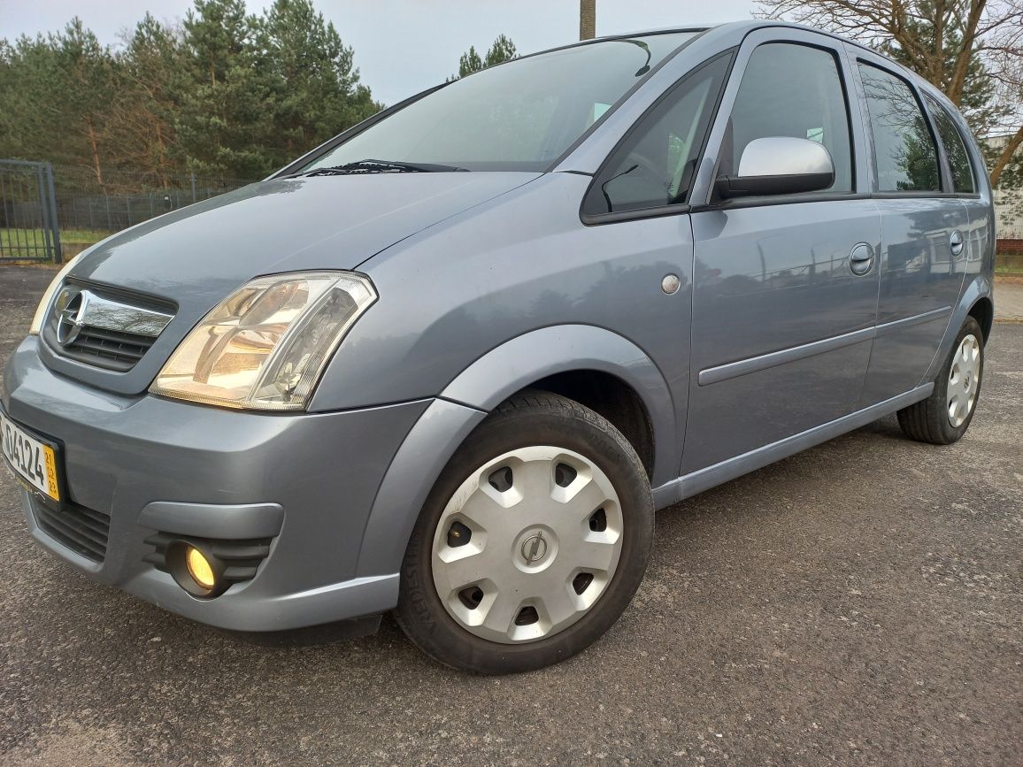 Opel Meriva 1.6benzyna 105KM opłacony tylko160pln rejestracja polecam