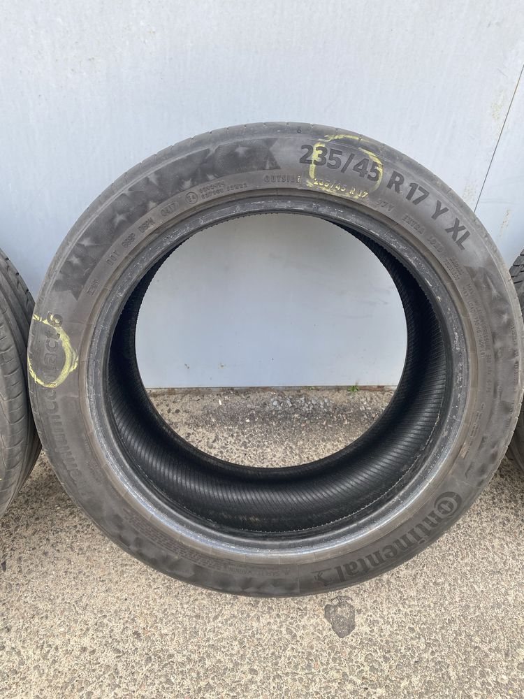 Продам шины Continental 235/45 r17