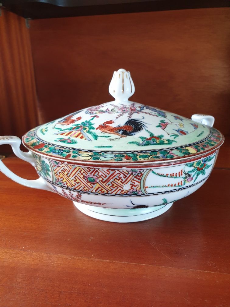 Conjunto louças de Macau