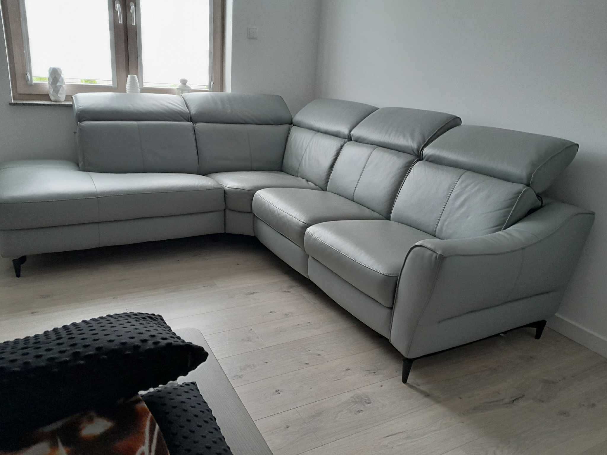 Sofa w stanie idealnym.