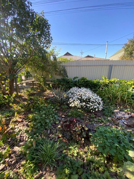 Торгуємось! частина будинку зі зручностями, є гараж