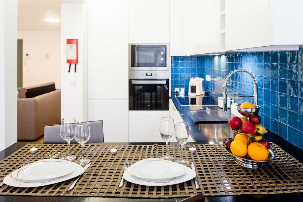 Alugo Apartamento Novo - Porto