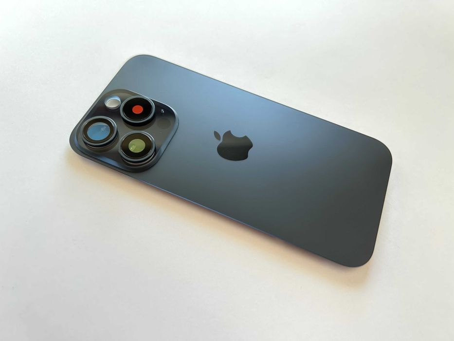 Tylna klapka/szybka iPhone 15 Pro Max  z Magnesami Niebieska Blue