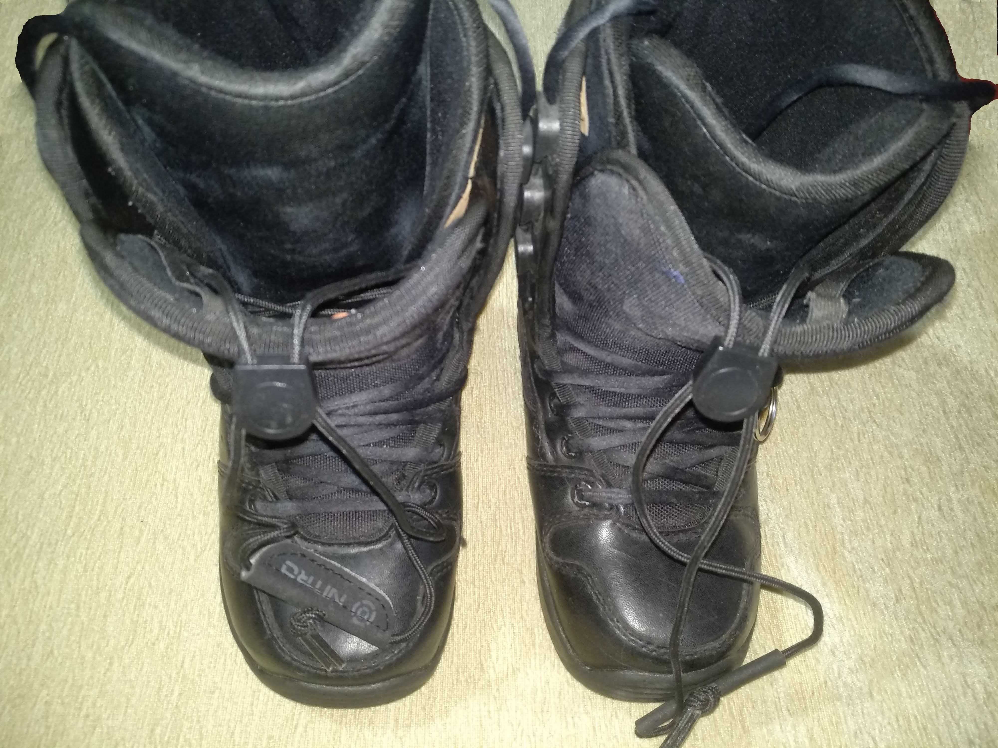 Ботинки для сноуборда Nitro р.37,5 по стельке 23,5 см