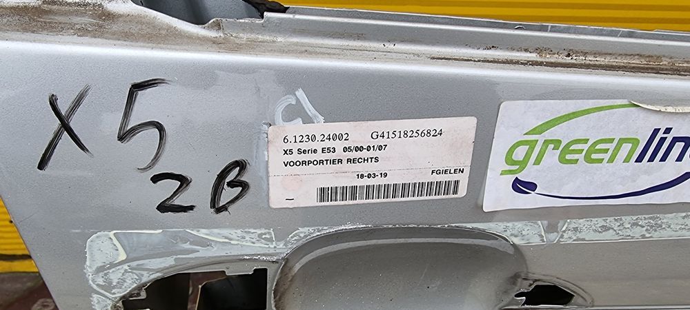 Drzwi prawy przód bmw x5 e53 bez wgniotek