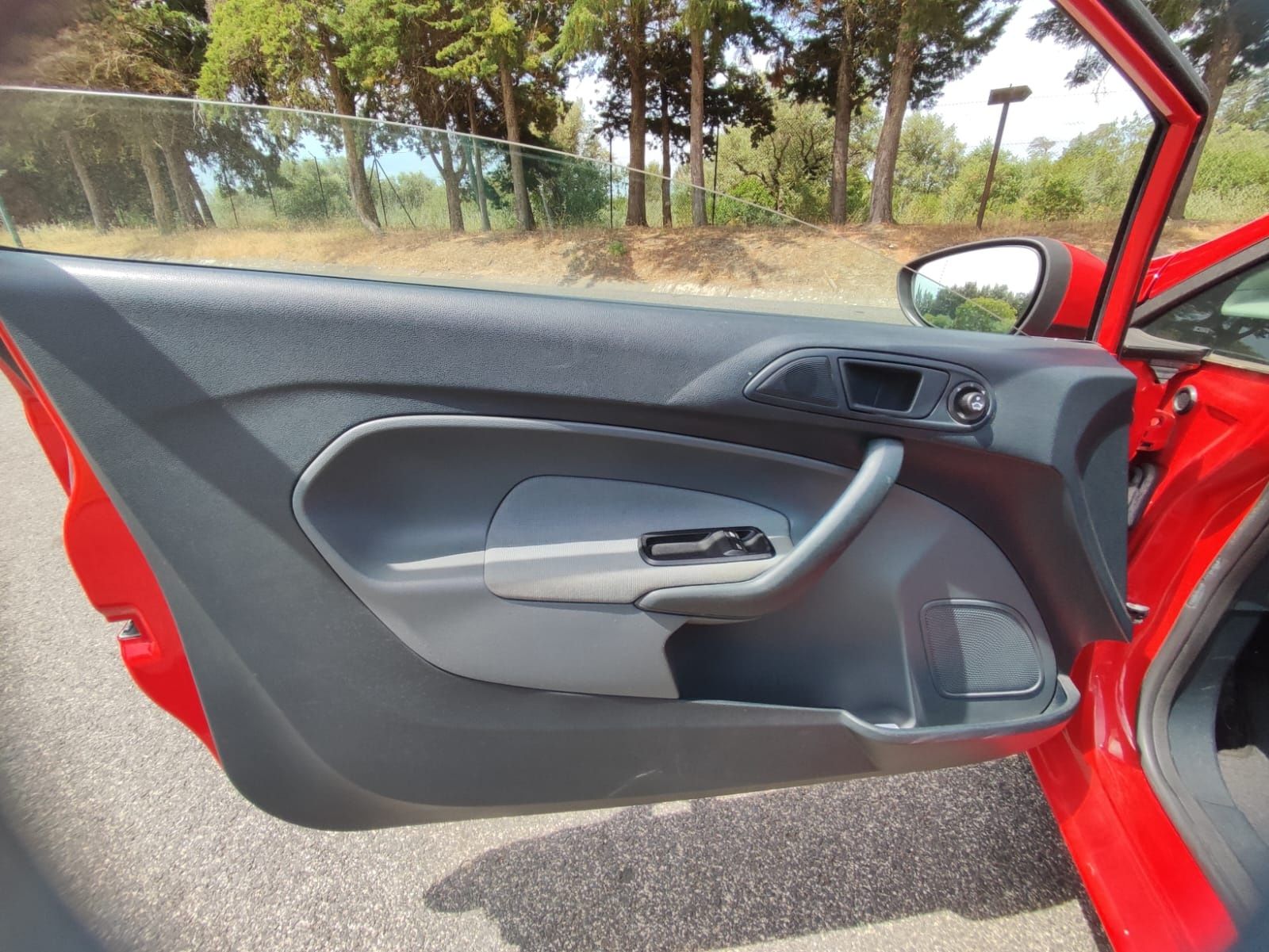 Ford fiesta 1.4 TDCI Estimado com poucos kms