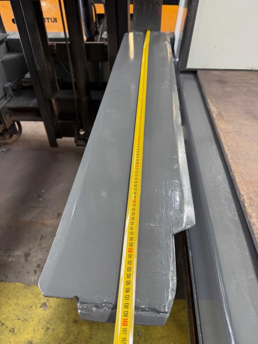 Empilhador lateral 3 ton