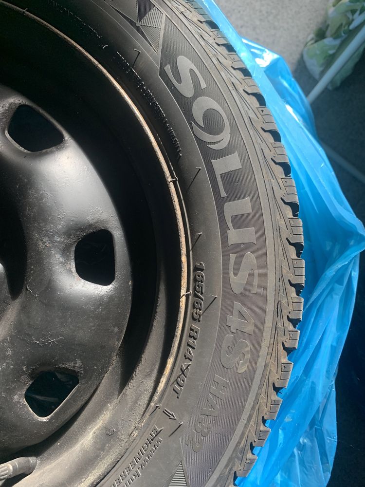 Opony Kumho Solus 4S HA32 165/65 R14 na felgach stalowy 4x100.