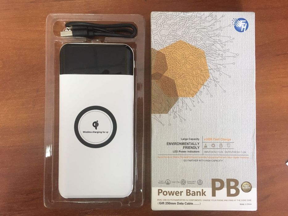 Power Bank с экраном 10000 mAh