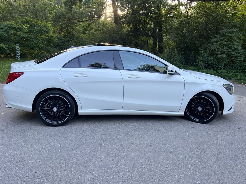 Продам стильний автомобіль