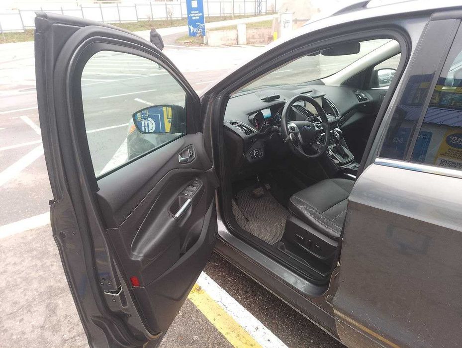 FORD ESCAPE TITANIUM 2.0 ECOBUST 2014 (выпуск 2013)