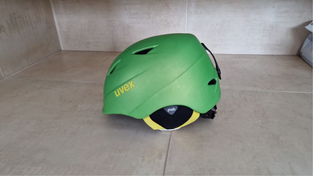 Kask narciarski Uvex 54-58  + gogle Alpina