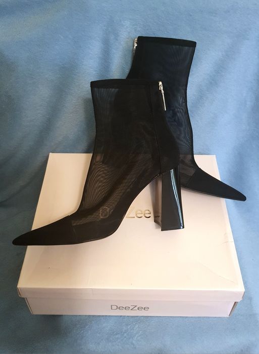 Siateczkowe botki ZARA 40