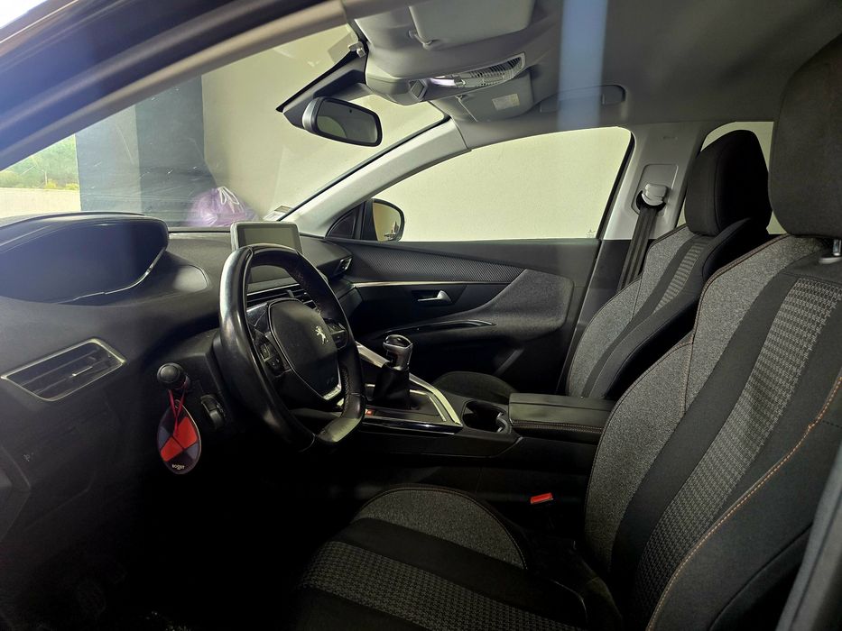 Peugeot 3008 1.6 Hdi livro revisões