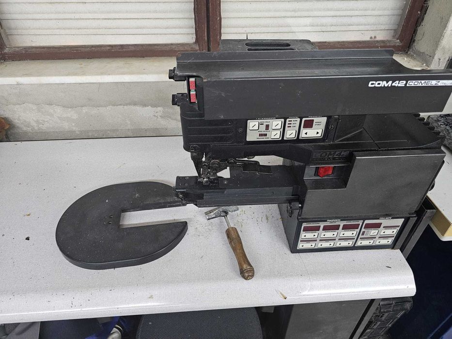 Máquina calçado, Máquina de orlar, comelz 42