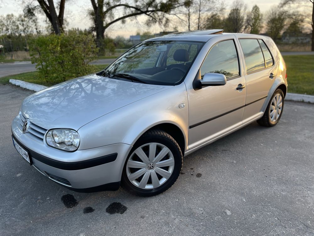 VW GOLF 2000 1.4 MPI