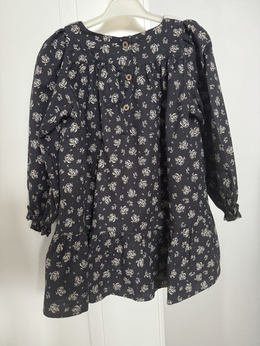 Piękna sukienka Newbie roz. 86