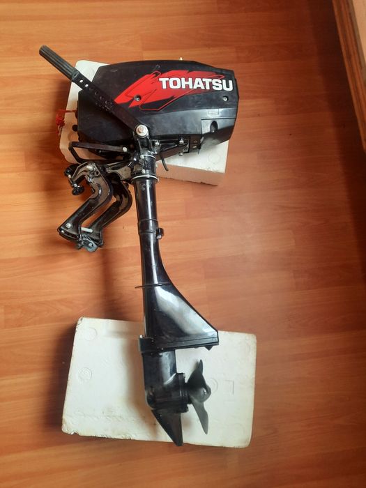 Продам мотор Tohatsu 2,5 сил