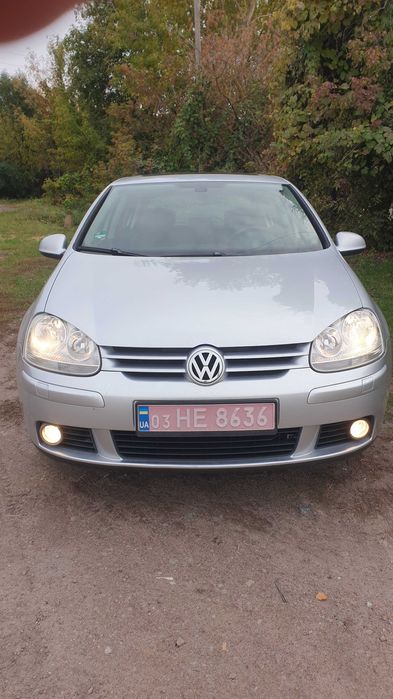 Volkswagen golf 1.6 MPI