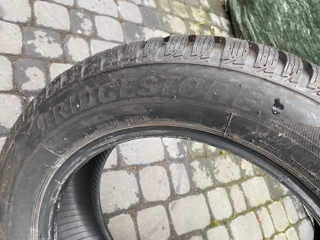 FABRYCZNIE NOWA Opona Bridgestone Blizzak LM001 - 205/60/16