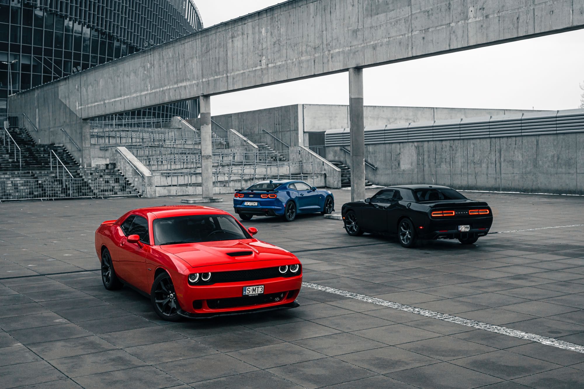 Wynajem Samochodu Dodge Challenger , Audi S3 , Golf R , Ford Mustang