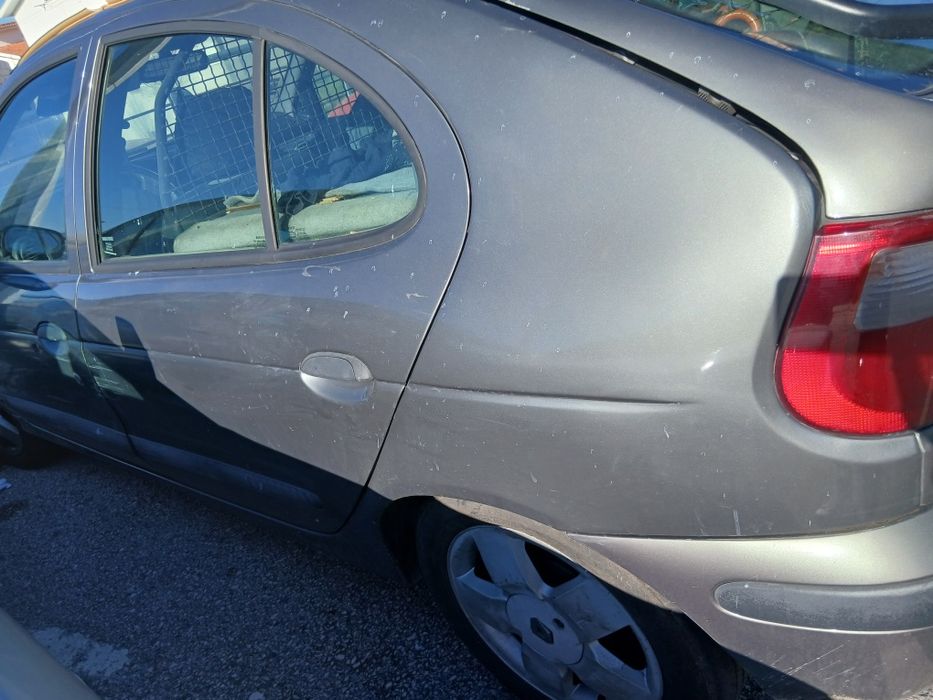 Vendo megane 1.9dti comercial