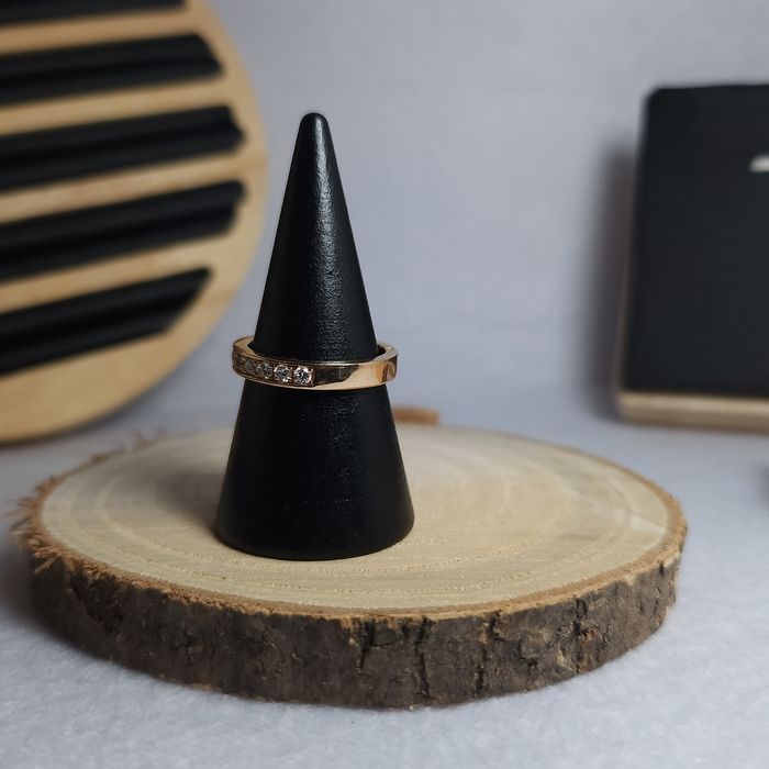 Anel Ouro e 12 Diamantes 19.2kt