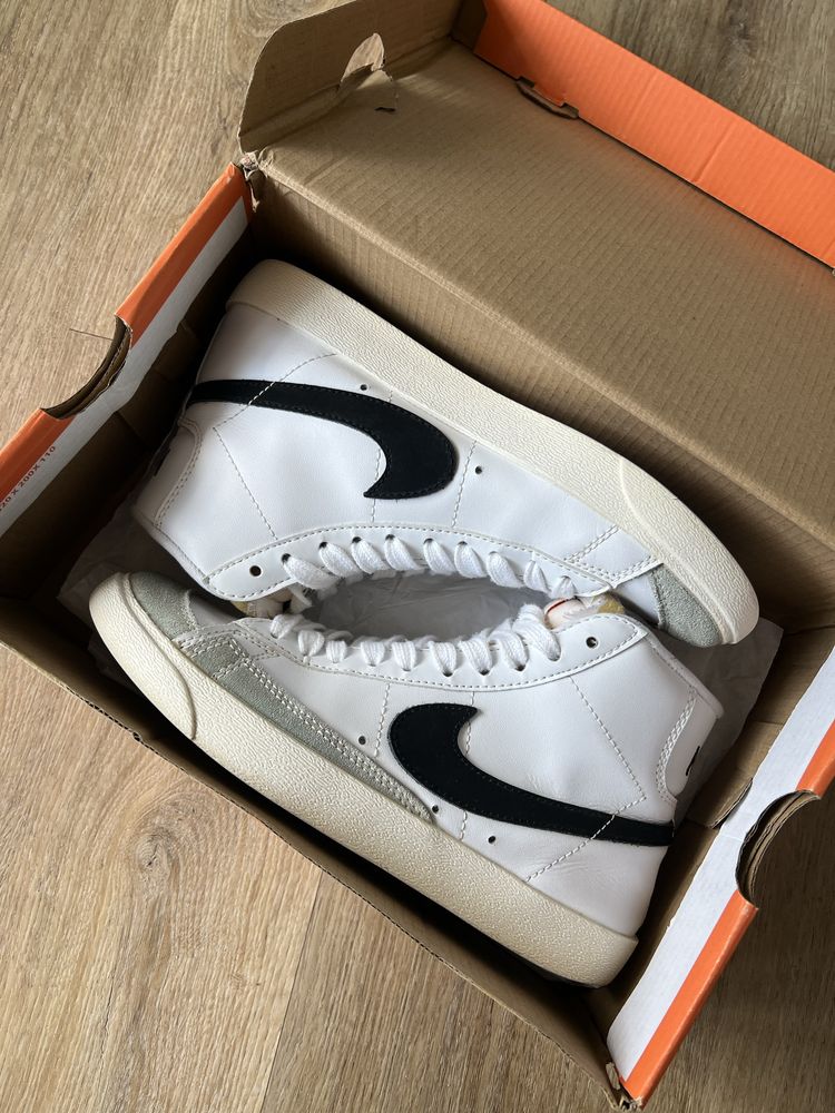 Nike blazer Mid 77 жіночі