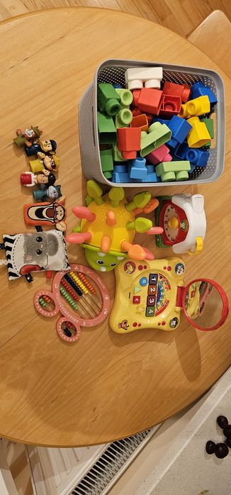 Zabawki dla niemowlaka zestaw