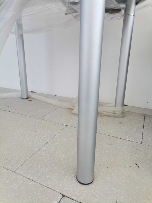 Mesa de jantar extensível vidro fosco