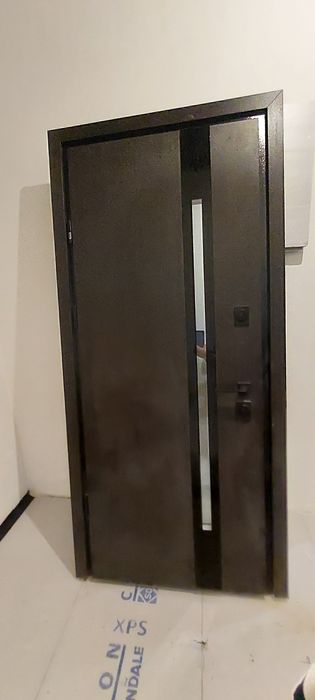 Двері вхідні Страж proof метал/МДФ Slim Z з терморозривом
