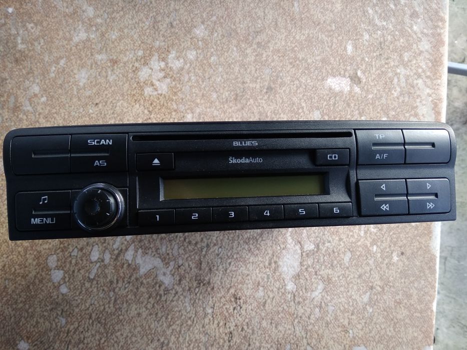 Продам автомагнитолу Шкода