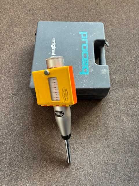 młotkiem Schmidta oryginalny w 100% sprawiny