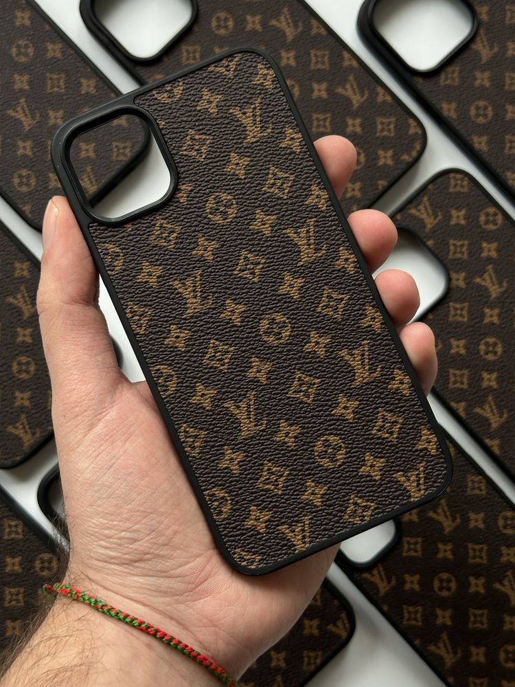 Чохол LV екошкіра на IPhone від 11 до 16 Pro Max