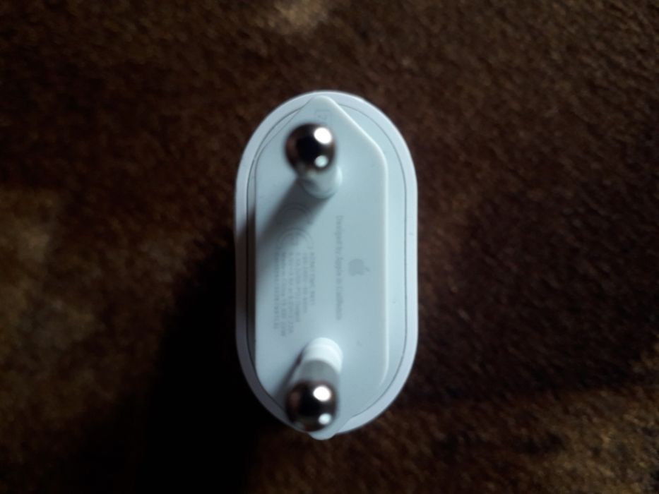 Швидка зарядка для айфона, apple нова. 20W, type-C. 10W, 5W вживані