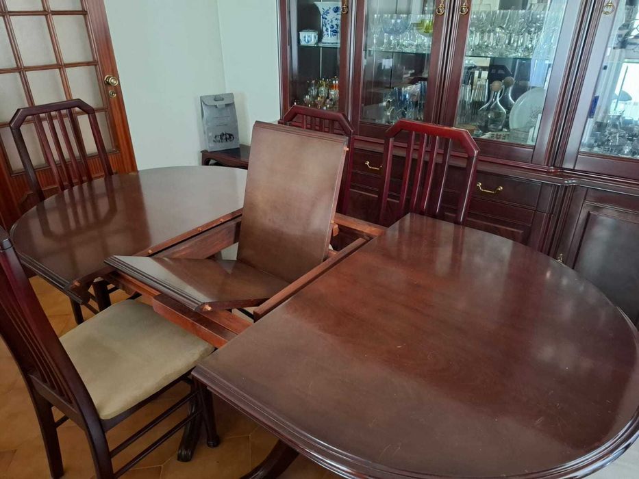 Móveis Sala de Jantar em Mogno