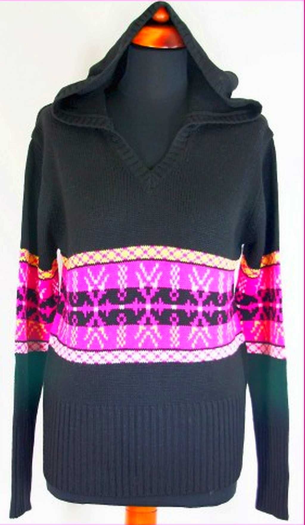 Sweter czarny z kapturem R 40/42