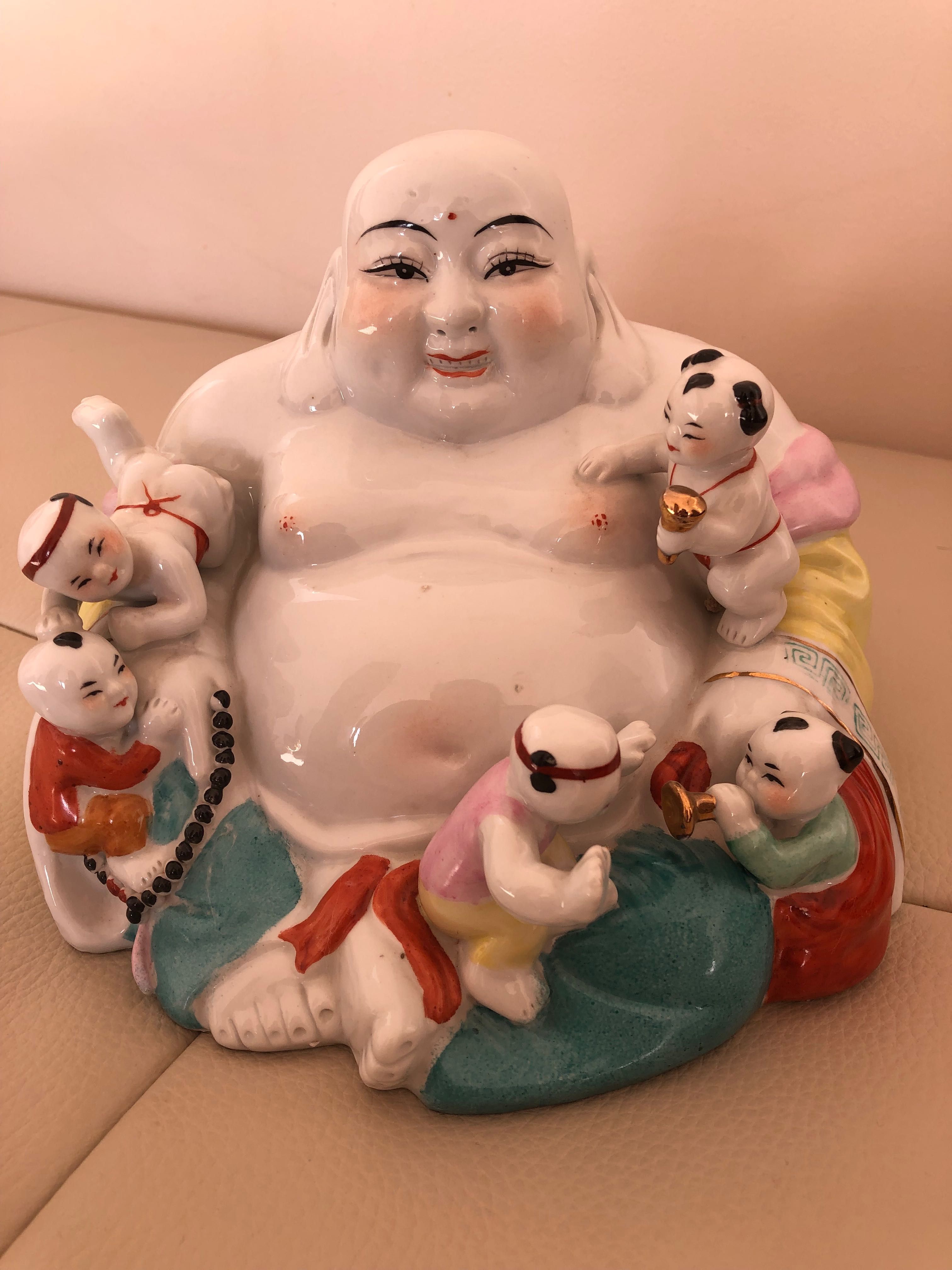 Porcelanowy Budda z Chin